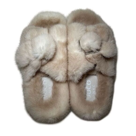 NWOT JOCO NYC 100% Mink Slides - Picture 1 of 4